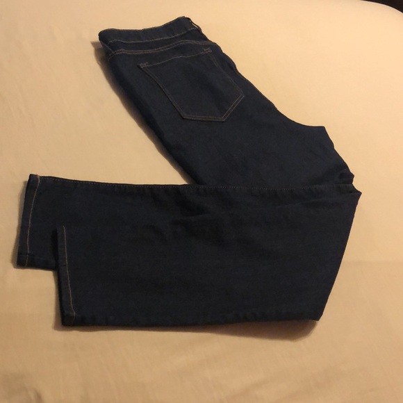 Mid-Rise Super Skinny Jeans for Women size 18 Regular - Picture 4 of 7